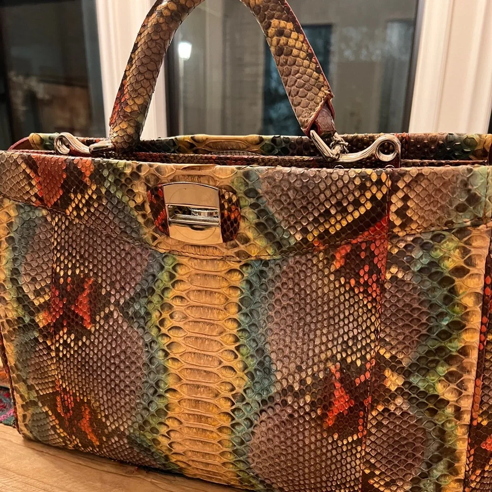 Python Italian ghibli tote bag. - Picture 3 of 11